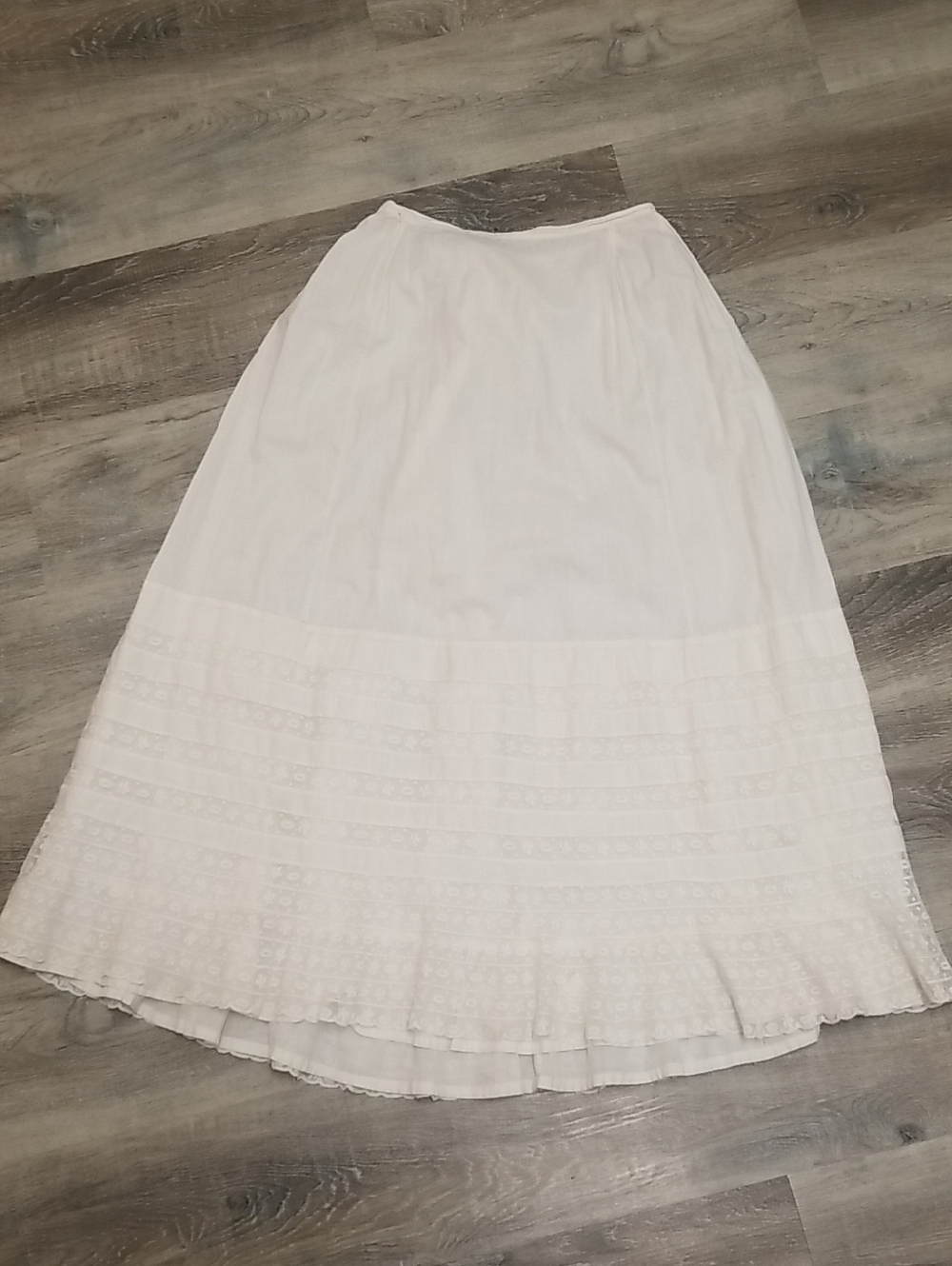 Antique White Petticoat with Lace Trim
